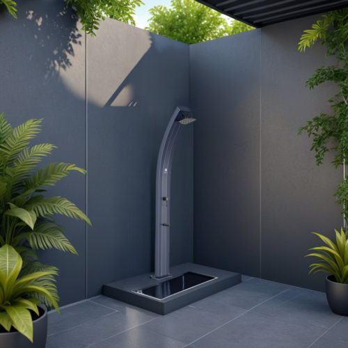 SINED Ducha Solar para Piscina Exterior en Gris Estructura Curva de Aluminio y Depósito de 30 Litros Altura 2254 cm Con Gran Alcachofa Cuadrada y Grifo Lavapies DOCCIA LEA GRIGIA