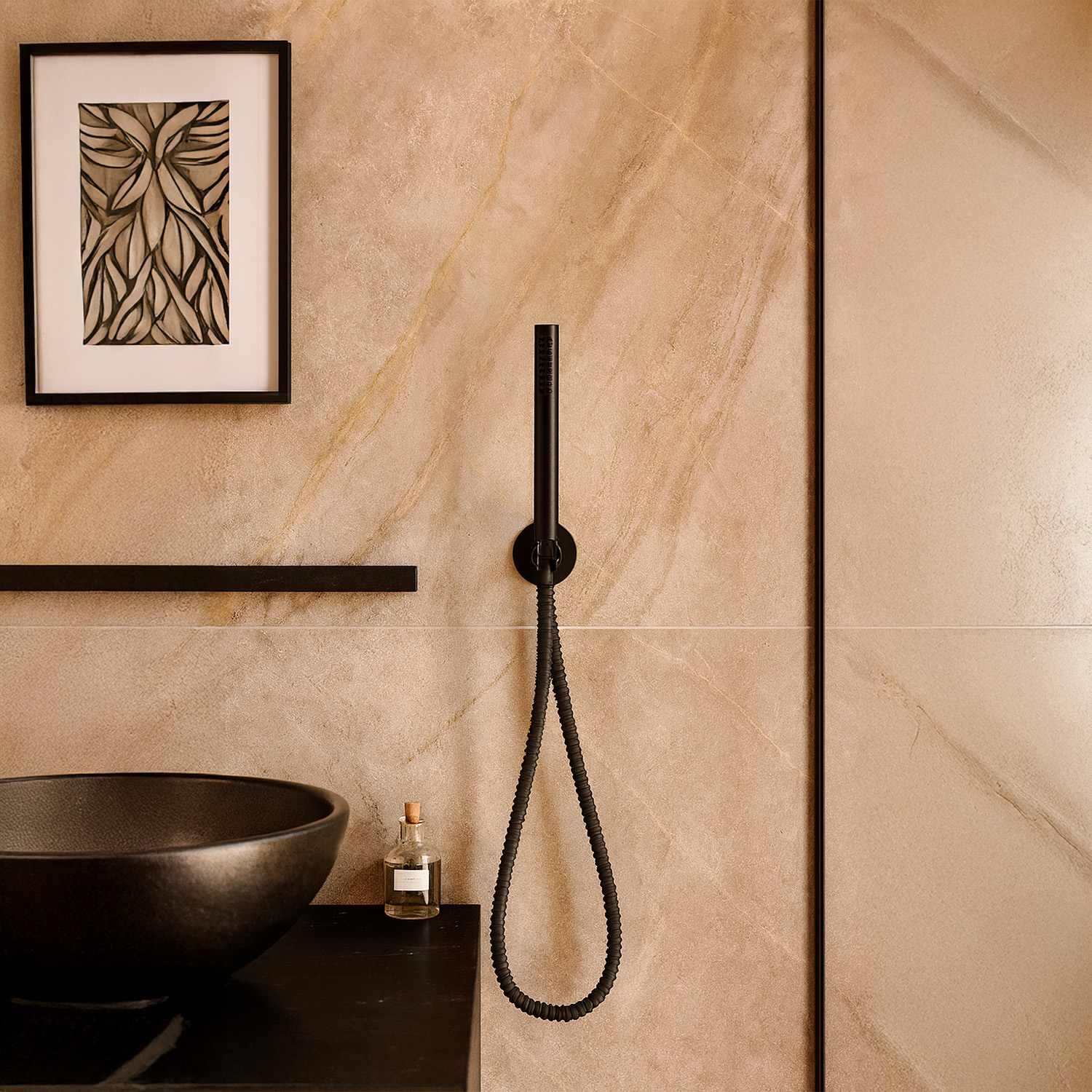 DOCCINO-LEVANTE-NERO-ambientata DOCCINO-LEVANTE-NERO<br>