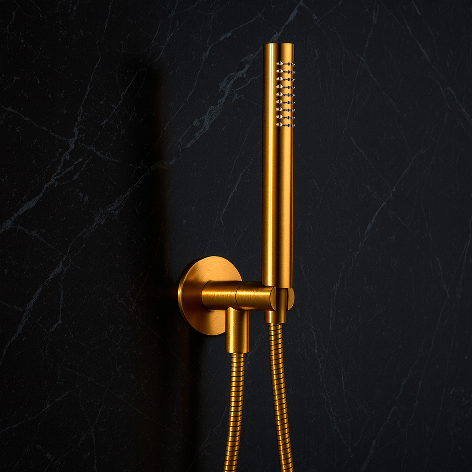 DOCCINO-LEVANTE-ORO-ambientata DOCCINO-LEVANTE-ORO<br>